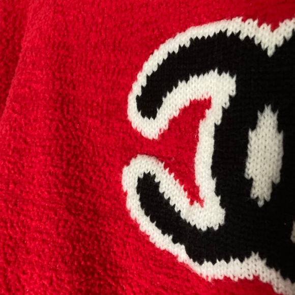 Authentic CHANEL Teddy Sweater (Runway 2019) - Picture 3 of 5